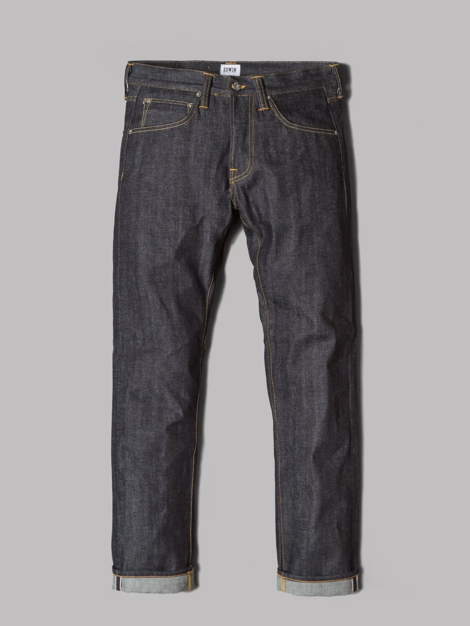 Edwin ED-55 Relaxed Tapered Jeans (Dry 14oz Red Selvage Denim Blue Rinsed)