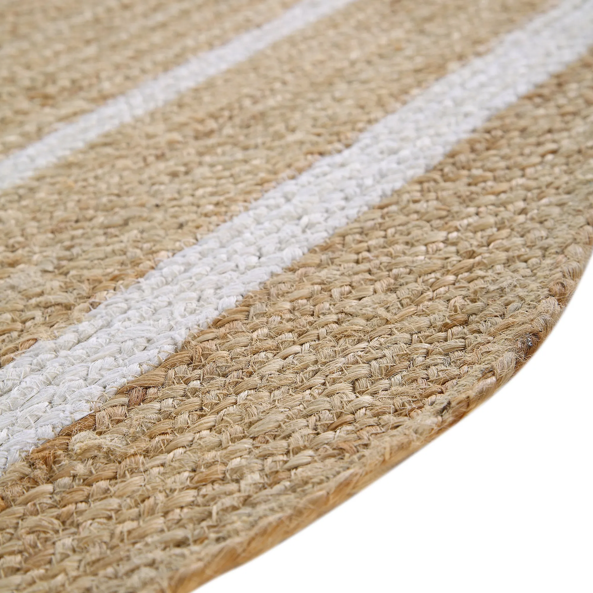 Hand-Braided Evie Jute Rectangular Rug with Scallop Design