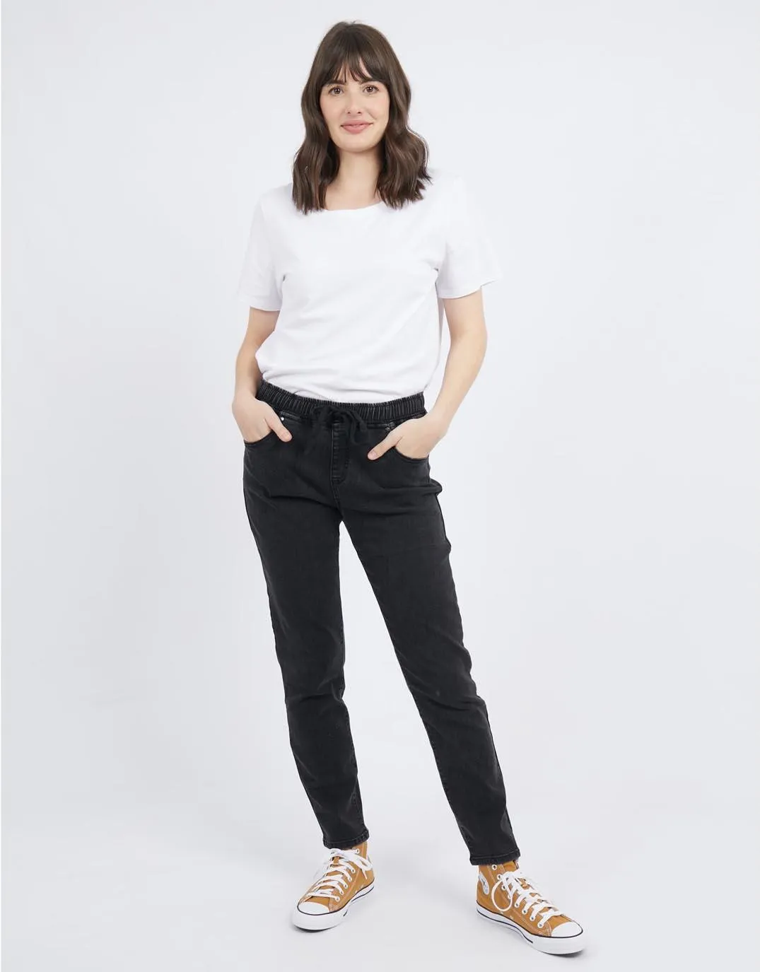 Juliette Jogger Jean - Washed Black