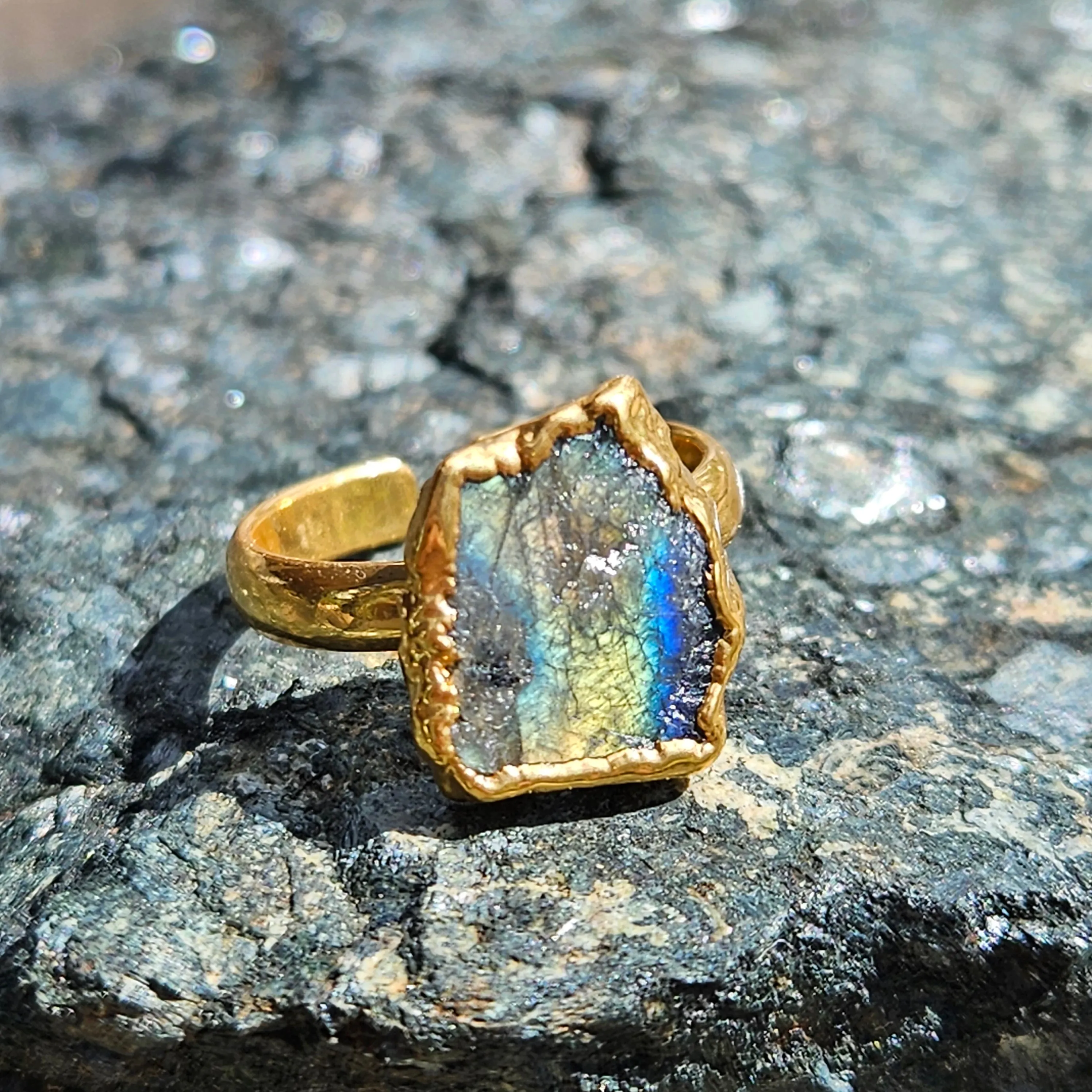 Labradorite Rustic Elegance Ring