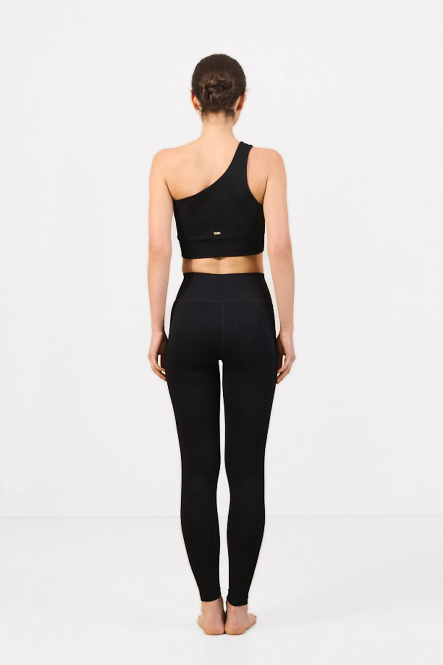 Luna Sculpt Seamless Highwaisted Rib Legging - Black