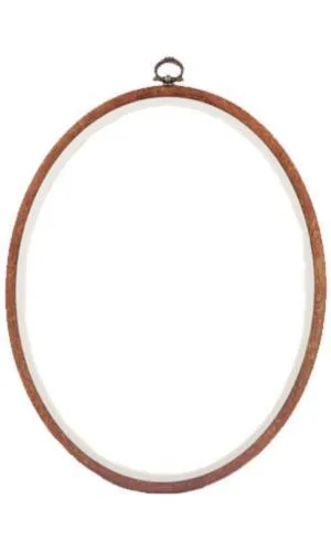 Nurge Flexi Embroidery Hoop OVAL, Woodgrain finish color