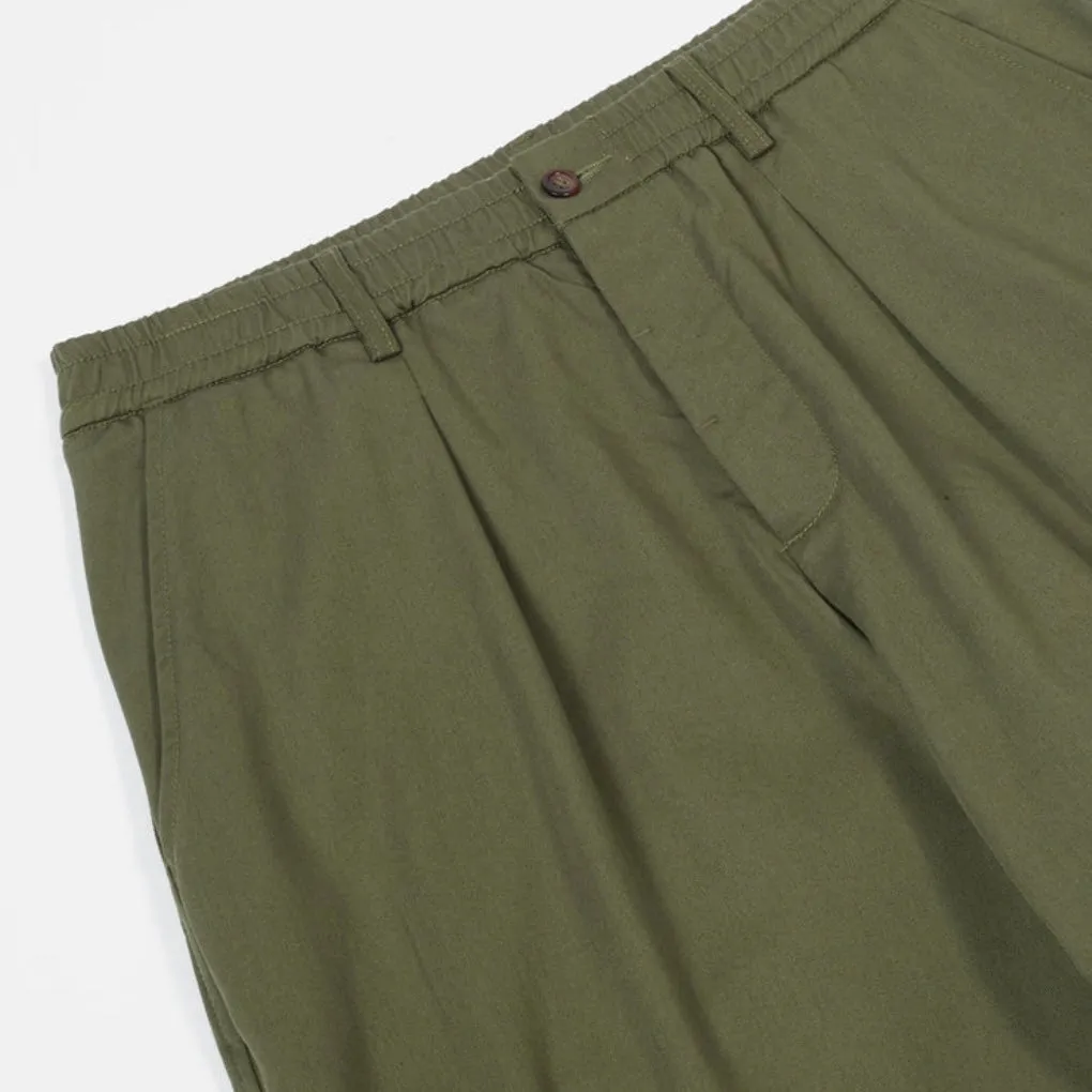 Universal Work Twill Pleated Track Pant